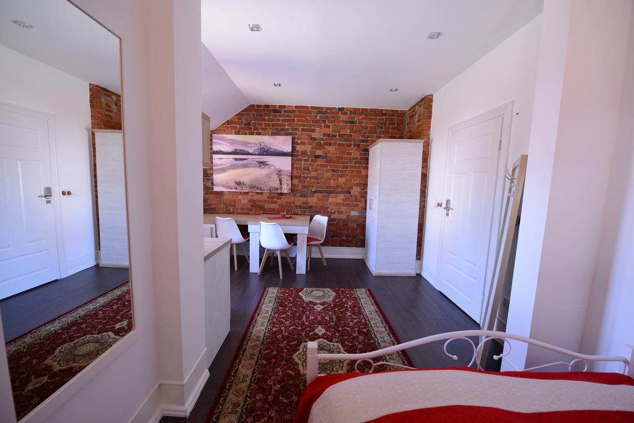 Aparthotel Starowiejska *